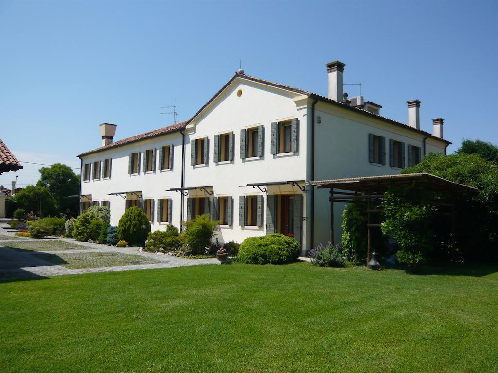 Residenza Serena Мирано Номер фото